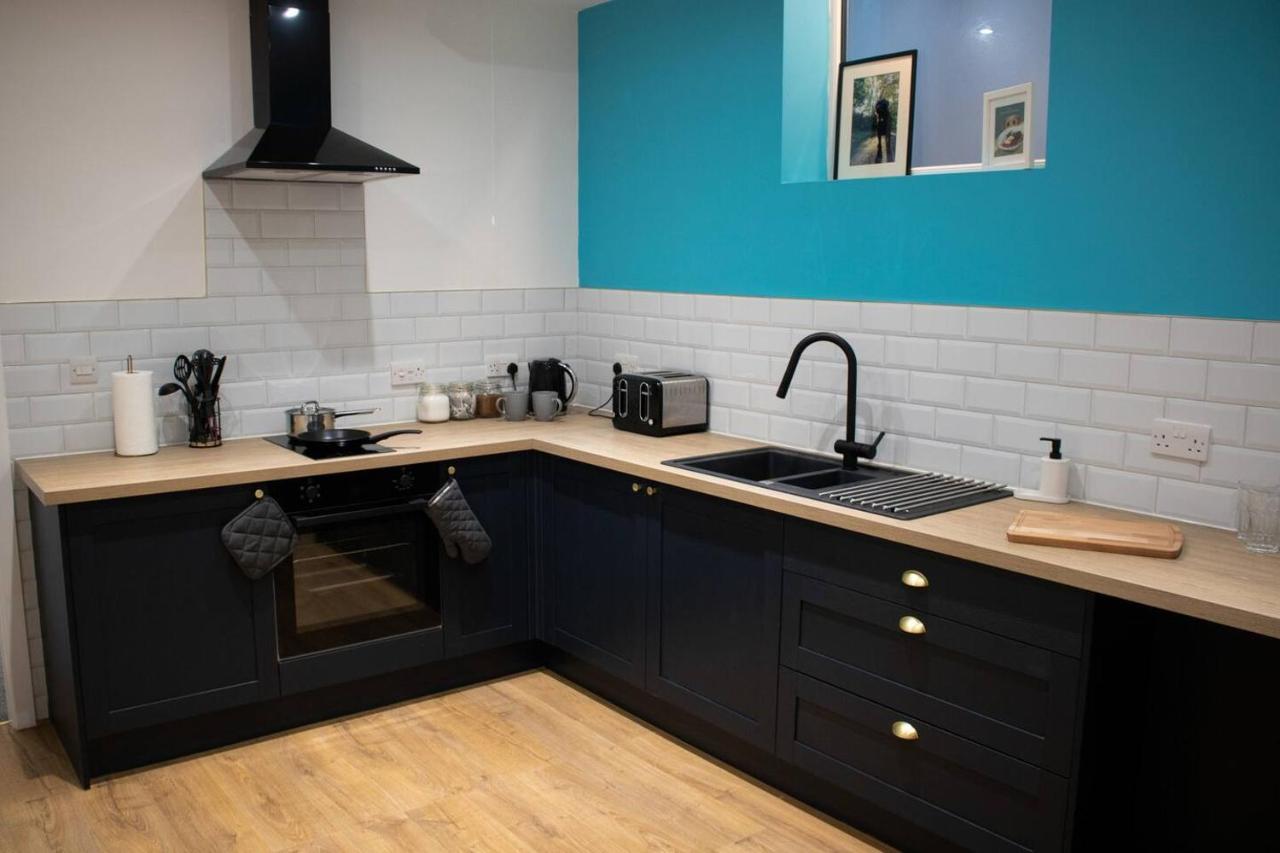 Dolce Central Lord St. Flat 1 Southport Bagian luar foto